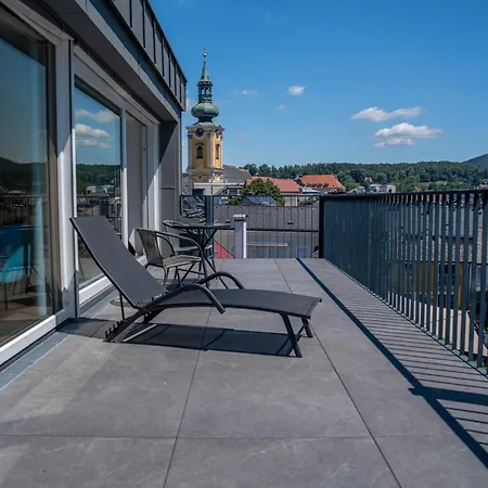 Anton - Penthouse Mit Seeblick Und Kostenloser Garage Apartmán