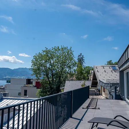 Anton - Penthouse Mit Seeblick Und Kostenloser Garage Apartmán *