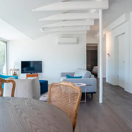 Anton - Penthouse Mit Seeblick Und Kostenloser Garage Gmunden