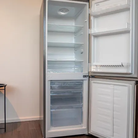 Lejlighed Das Anton - Penthouse Mit Seeblick Und Kostenloser Garage *